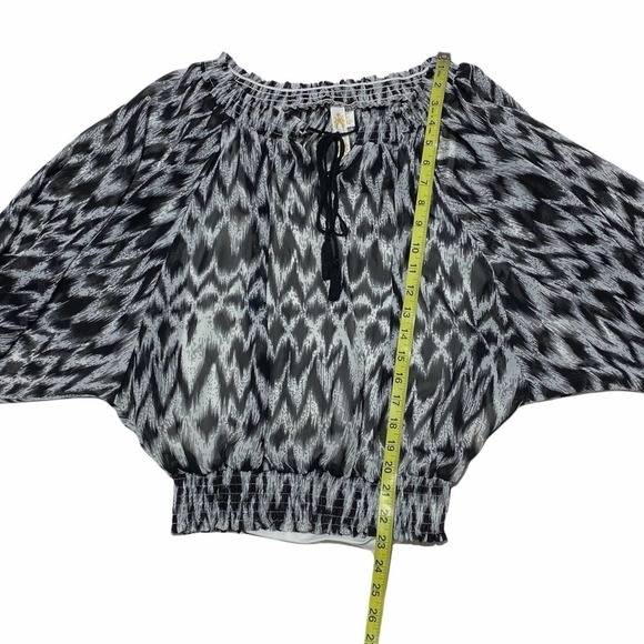 ADIVA Aztec Printed Tassel Tie Peasant Blouse - Picture 6 of 10